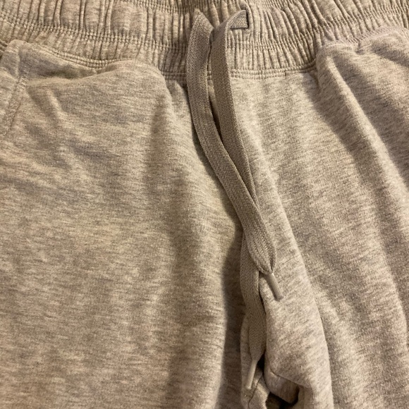 Champion Capri Sweats - Picture 7 of 8